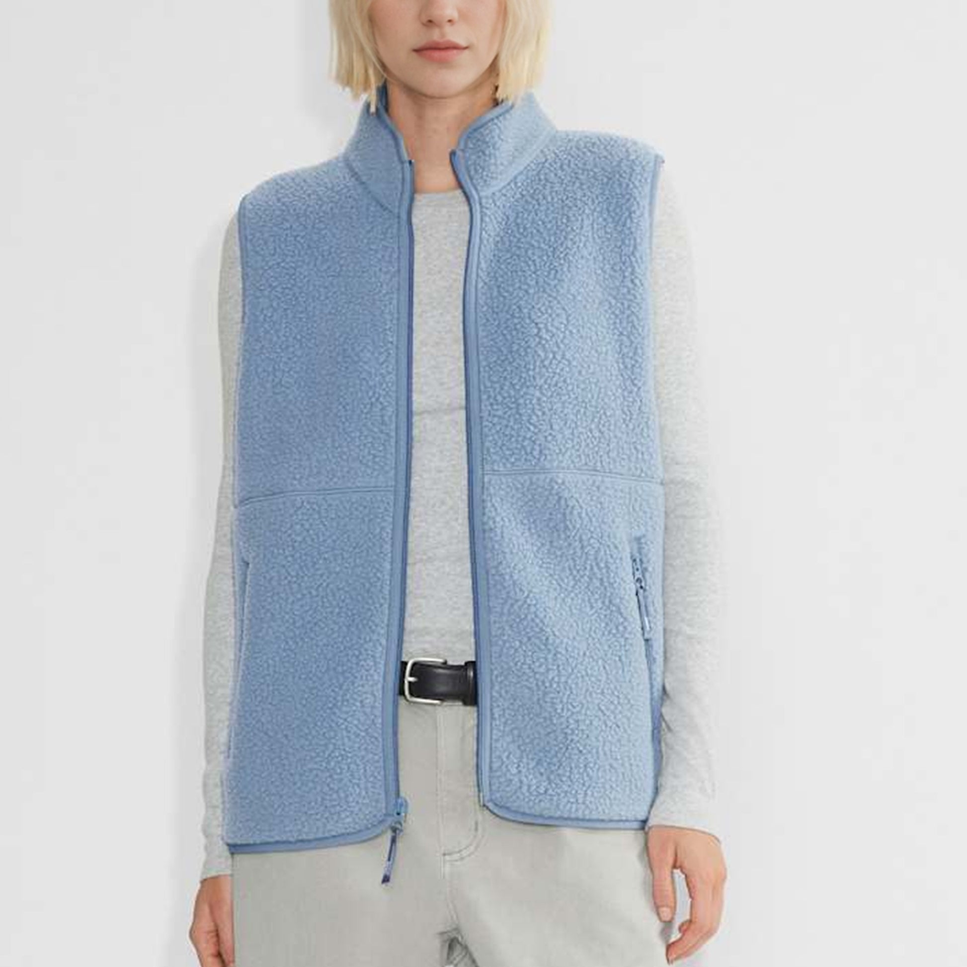 Sherpa Fleece Vest for Women Trendy Warm Sleeveless Vests Jacket Lightweight Zip Coats with Pockets Fall Outerwear
