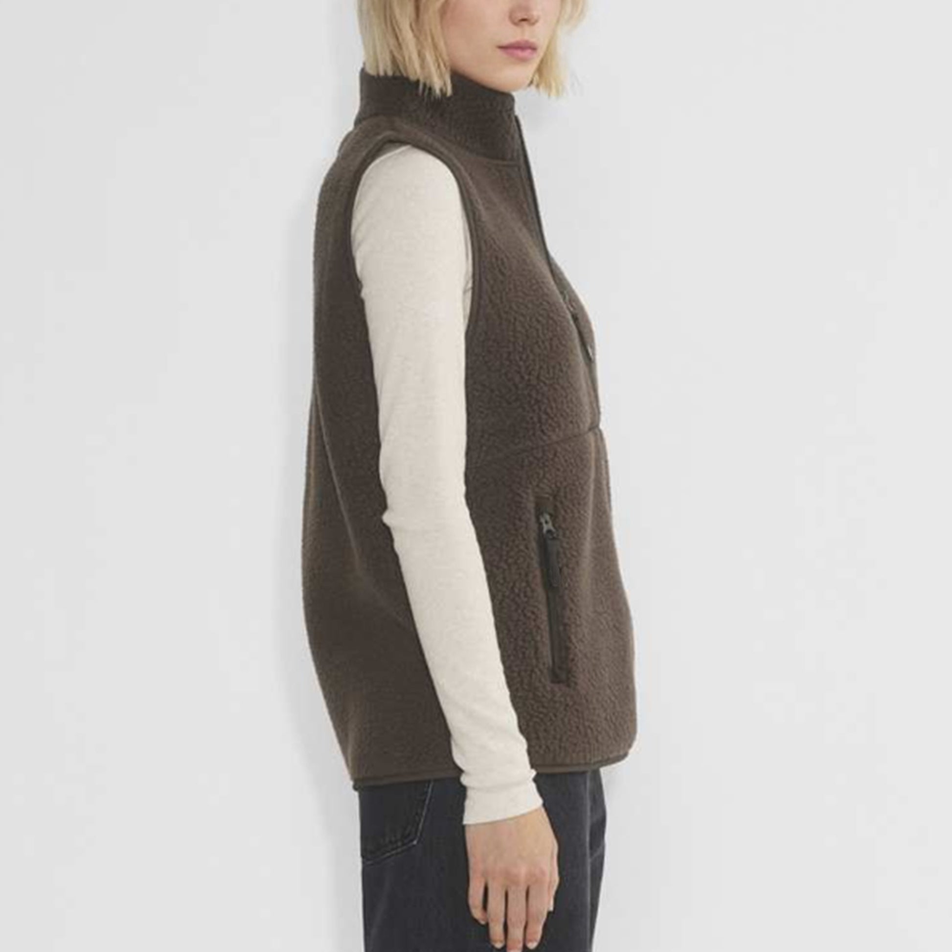 Sherpa Fleece Vest for Women Trendy Warm Sleeveless Vests Jacket Lightweight Zip Coats with Pockets Fall Outerwear
