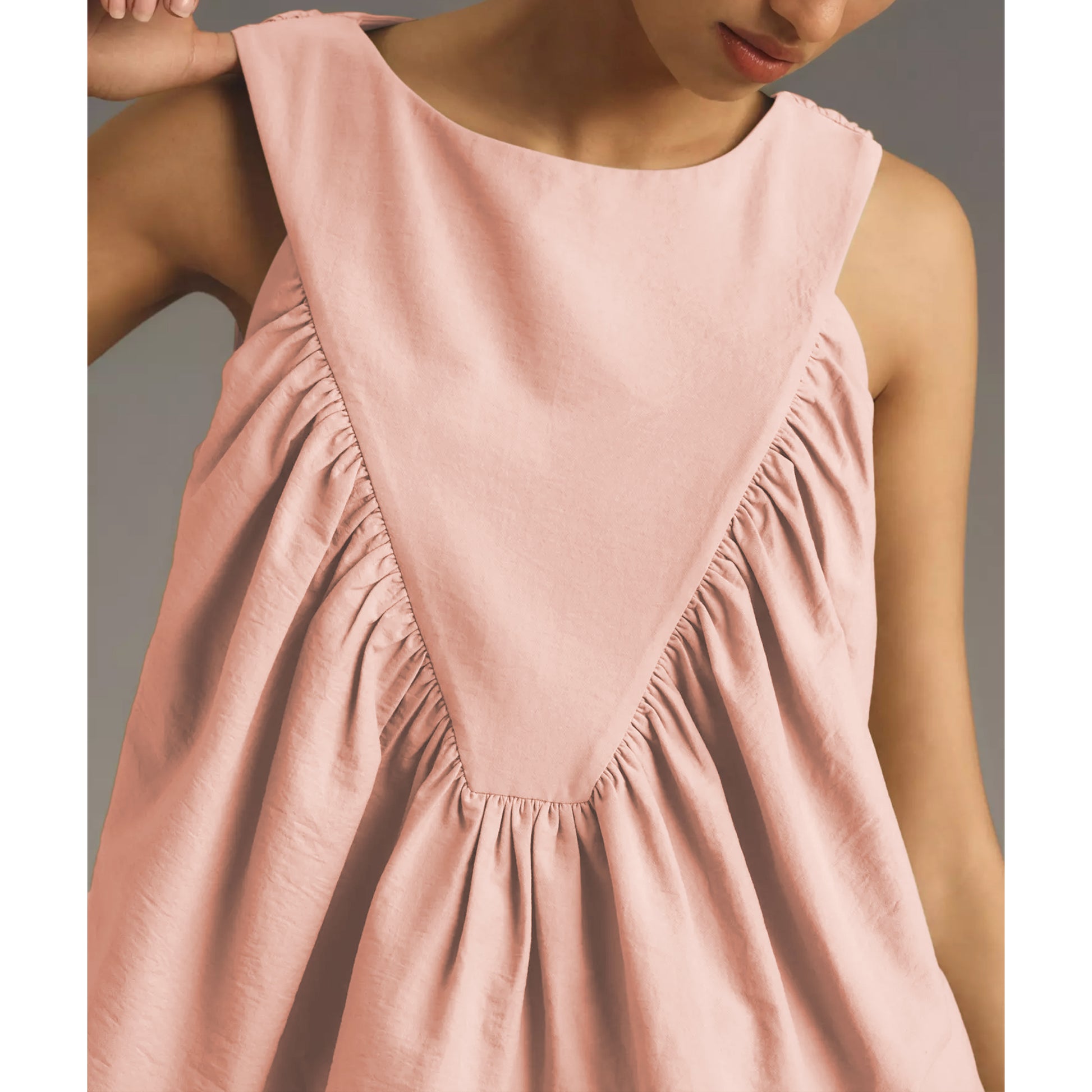 Shirred Swing Tank Tops for Women Fashion Flowy Sleeveless Shirts Casual Crew Neck Blouse Loose Fit Ruffled Tops