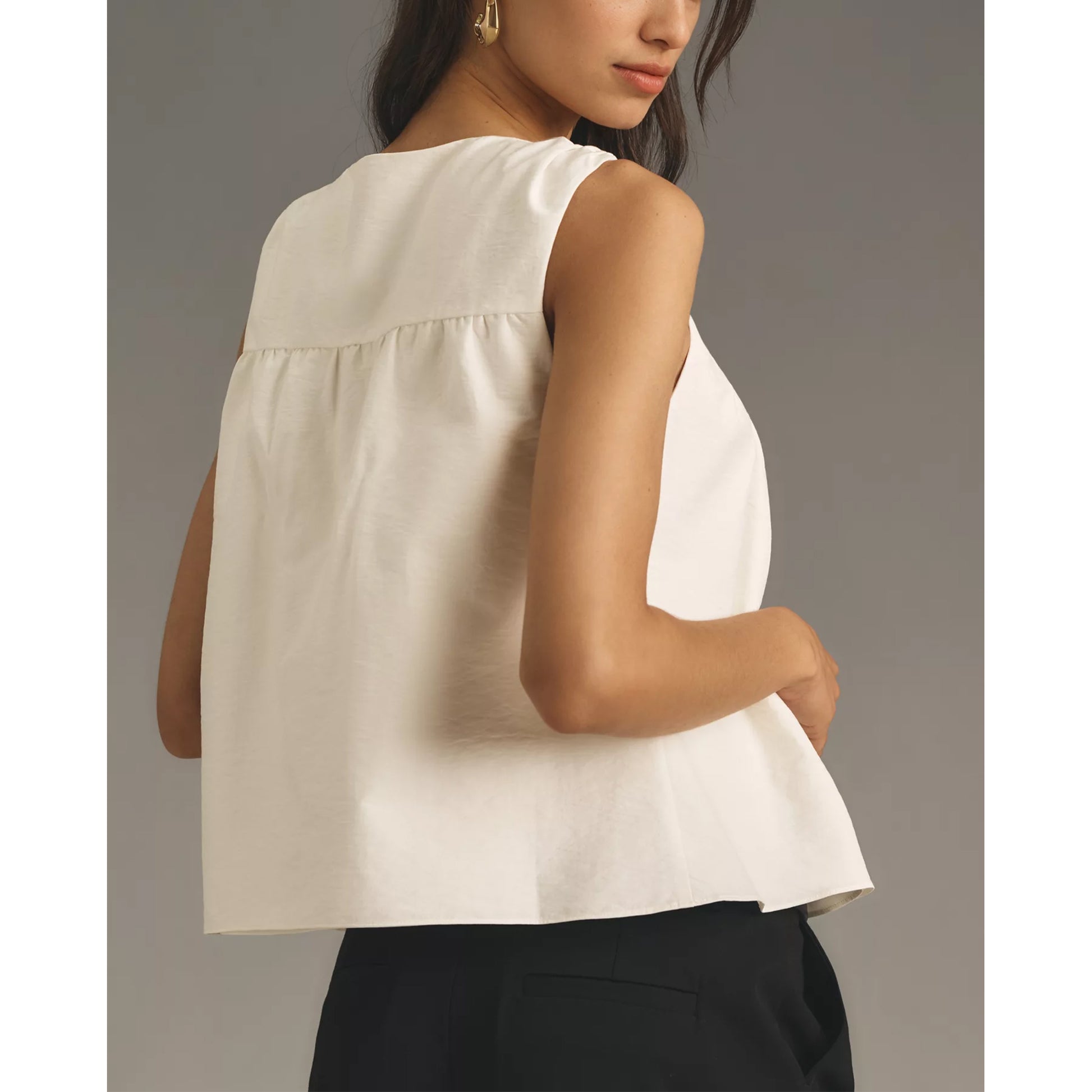 Shirred Swing Tank Tops for Women Fashion Flowy Sleeveless Shirts Casual Crew Neck Blouse Loose Fit Ruffled Tops