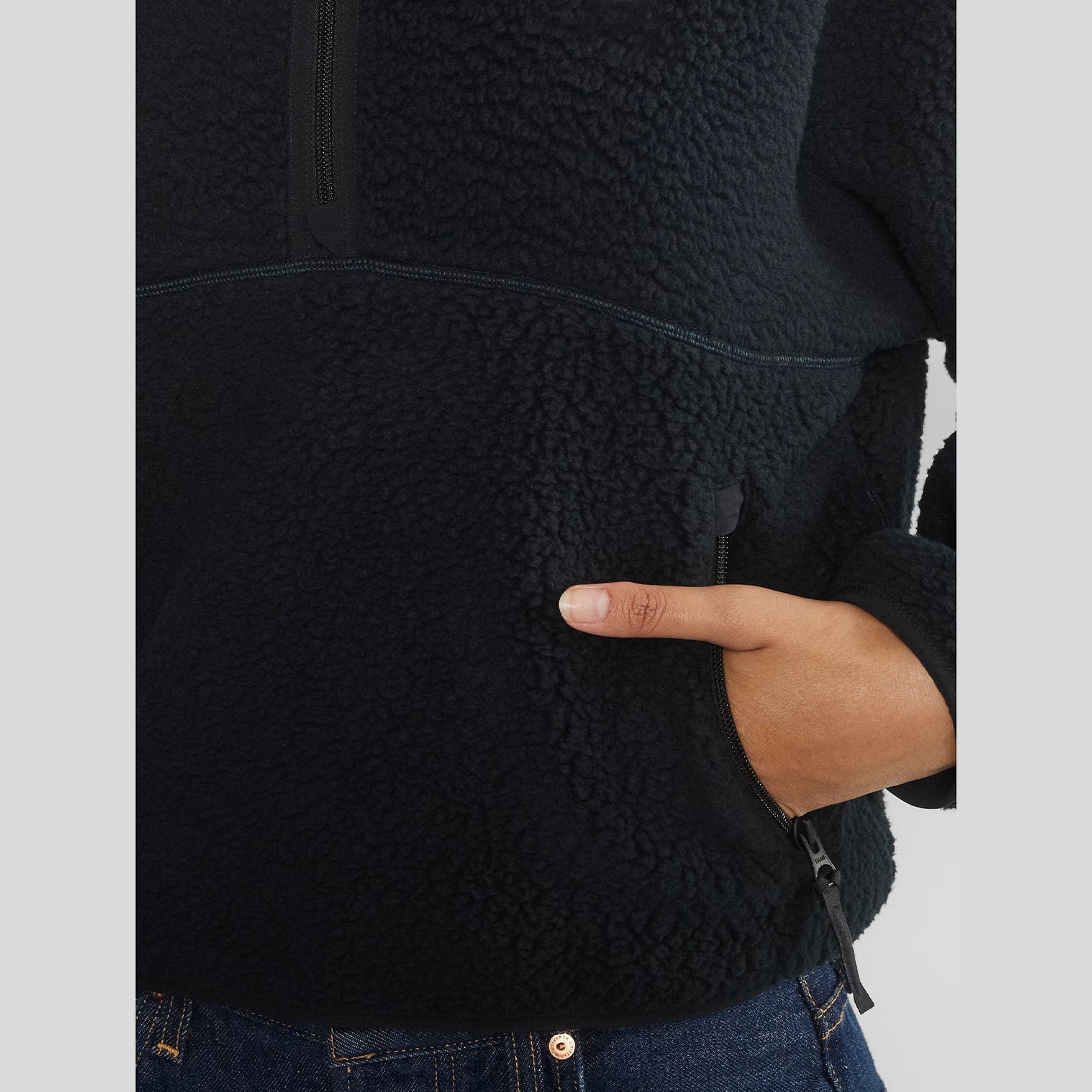 Womens Cropped Half Zip Fleece Sweatshirts Fuzzy Warm Sherpa Pullover Varsity Jackets with Zipper Pockets
